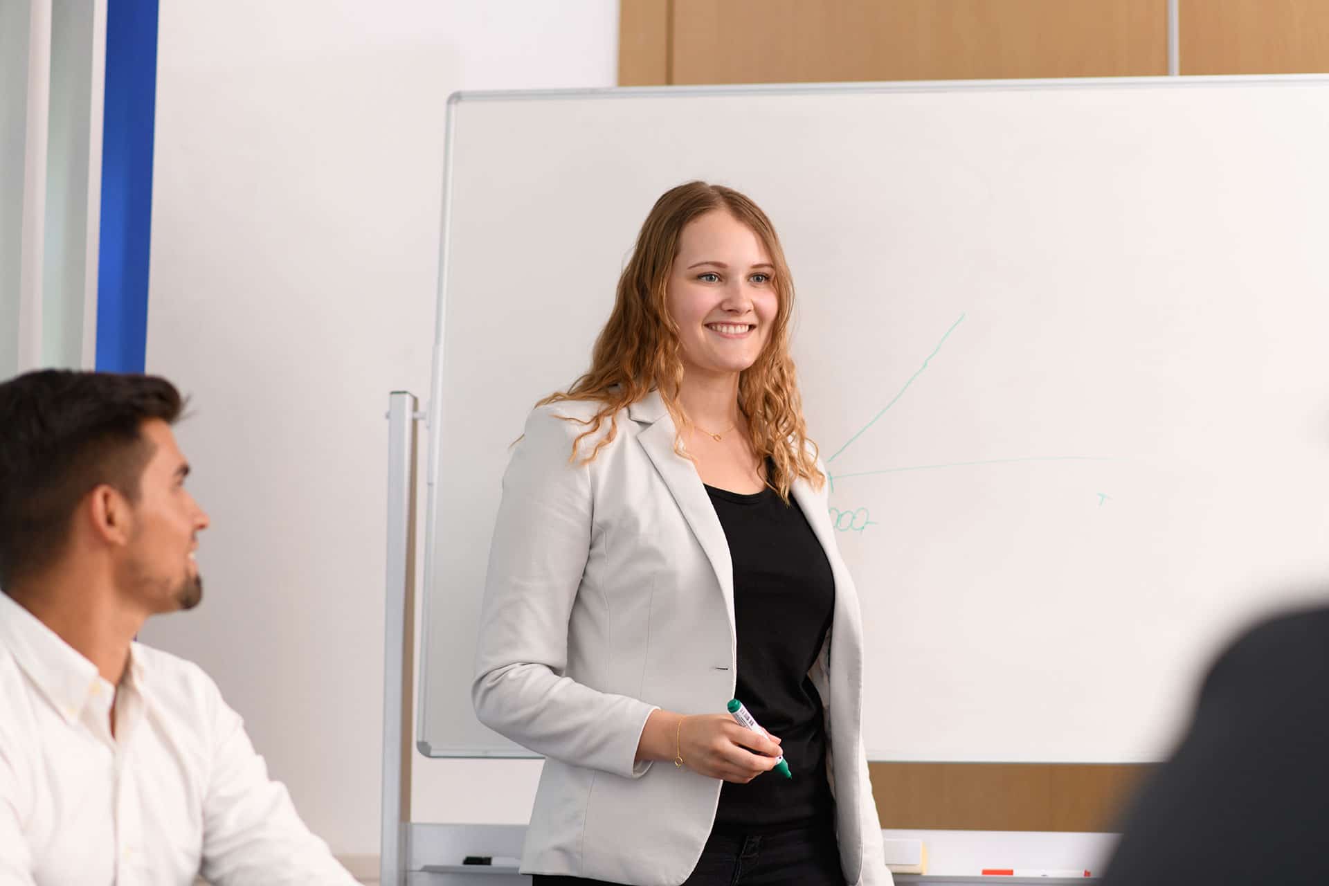 Ihr Steuerberater in Frankfurt und Weinheim: Steuerfachangestellte bei Kurka Jessica Paul